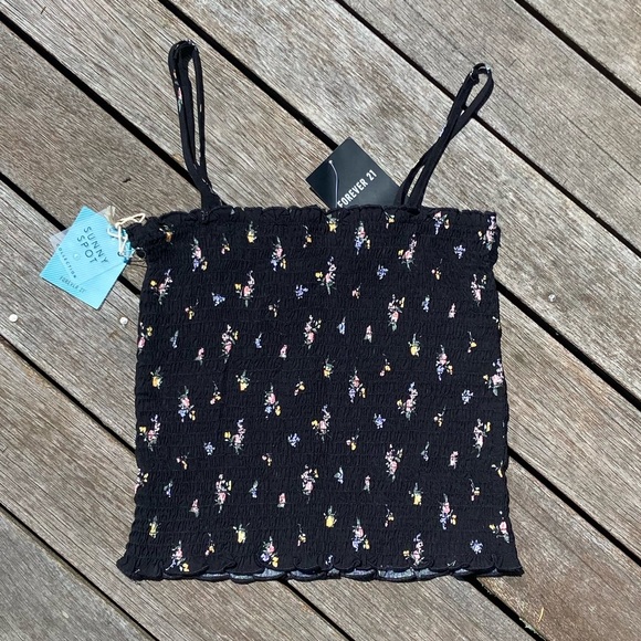 Forever 21 Black Foral Tank Top, Size Sm - Picture 3 of 4